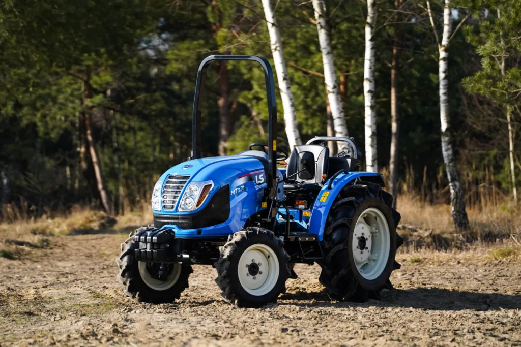 Witaj w świecie LS Tractor