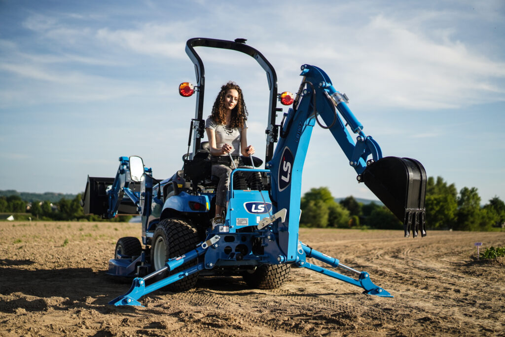 Witaj w świecie LS Tractor
