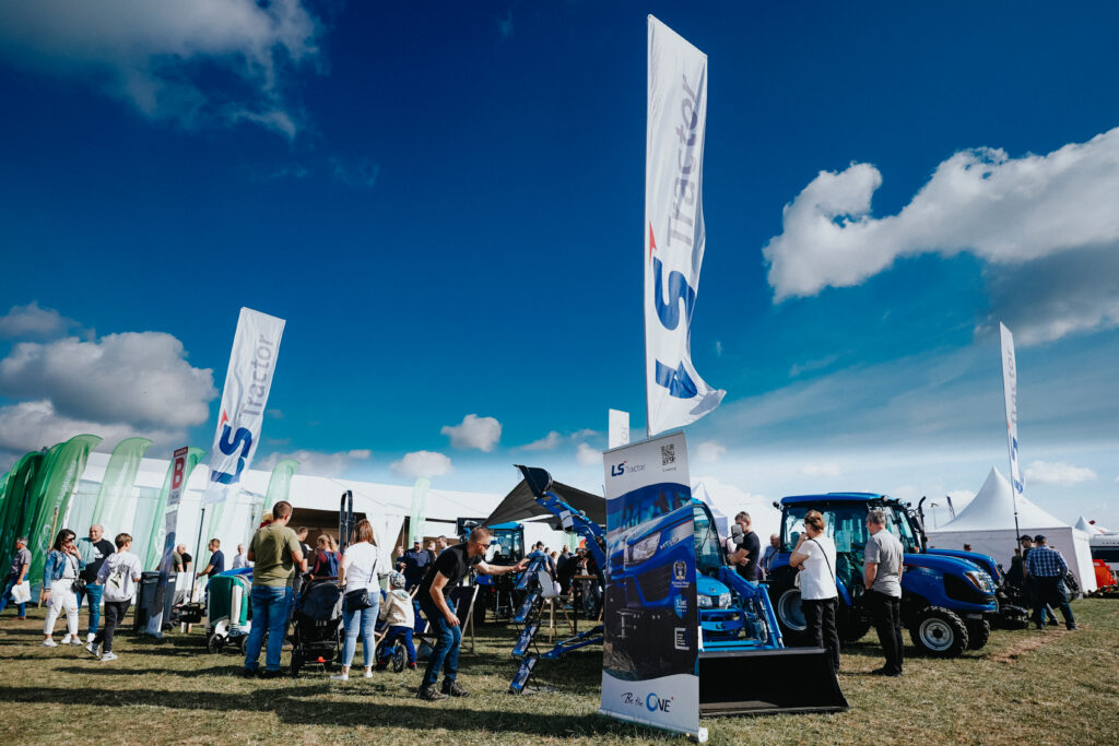 Nowe modele LS Tractor na targach Agro Show 2024 :: LS-Traktor.pl