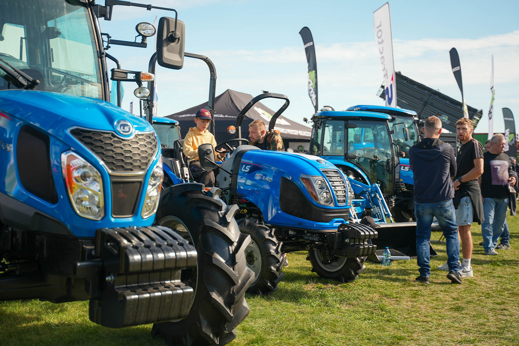 LS Tractor na AGRO SHOW Bednary 2026 – ciągniki i maszyny rolnicze na największej plenerowej wystawie w Europie